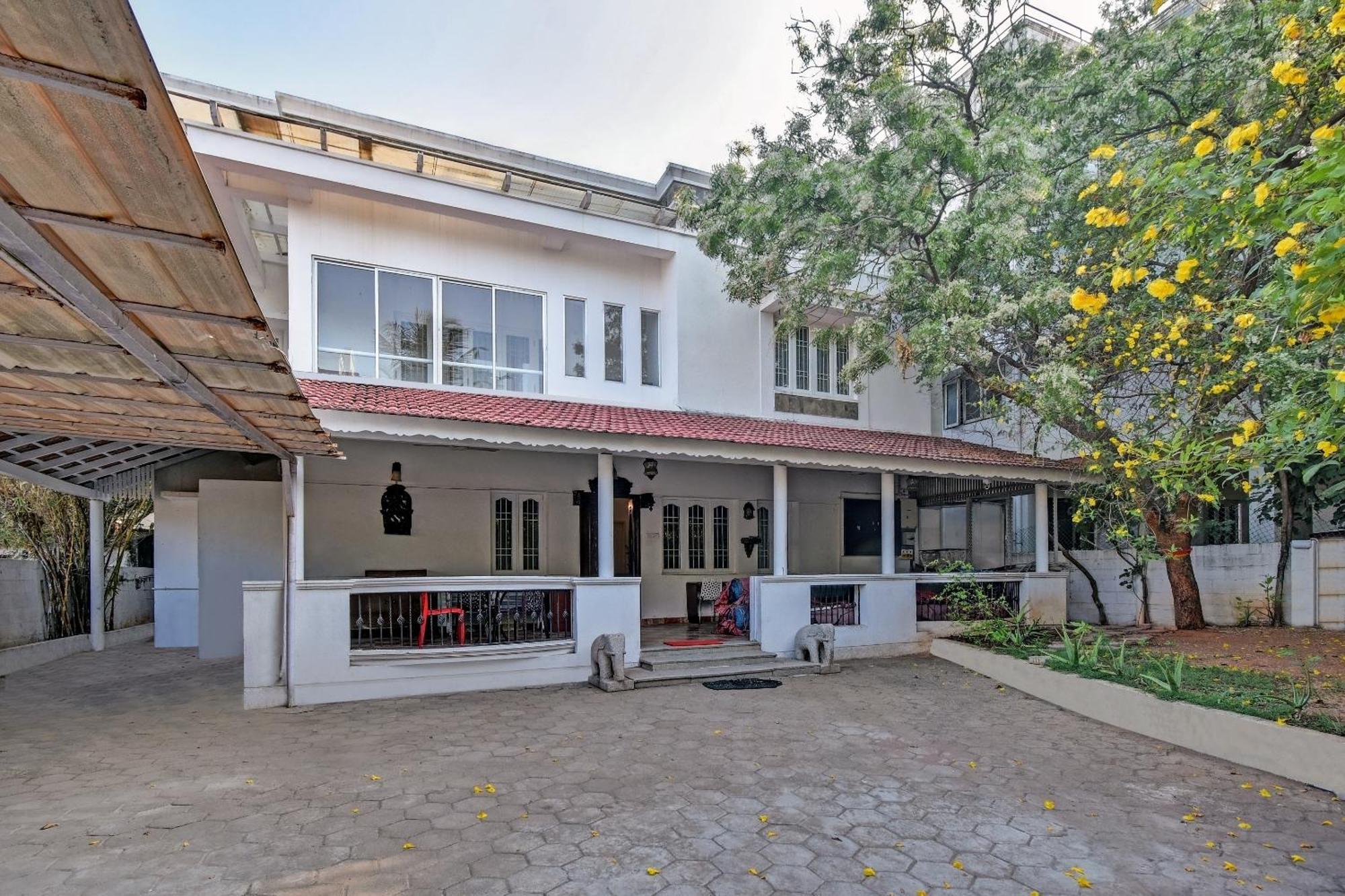 Hotel O Dakshin Villa Ecr Chennai Bagian luar foto