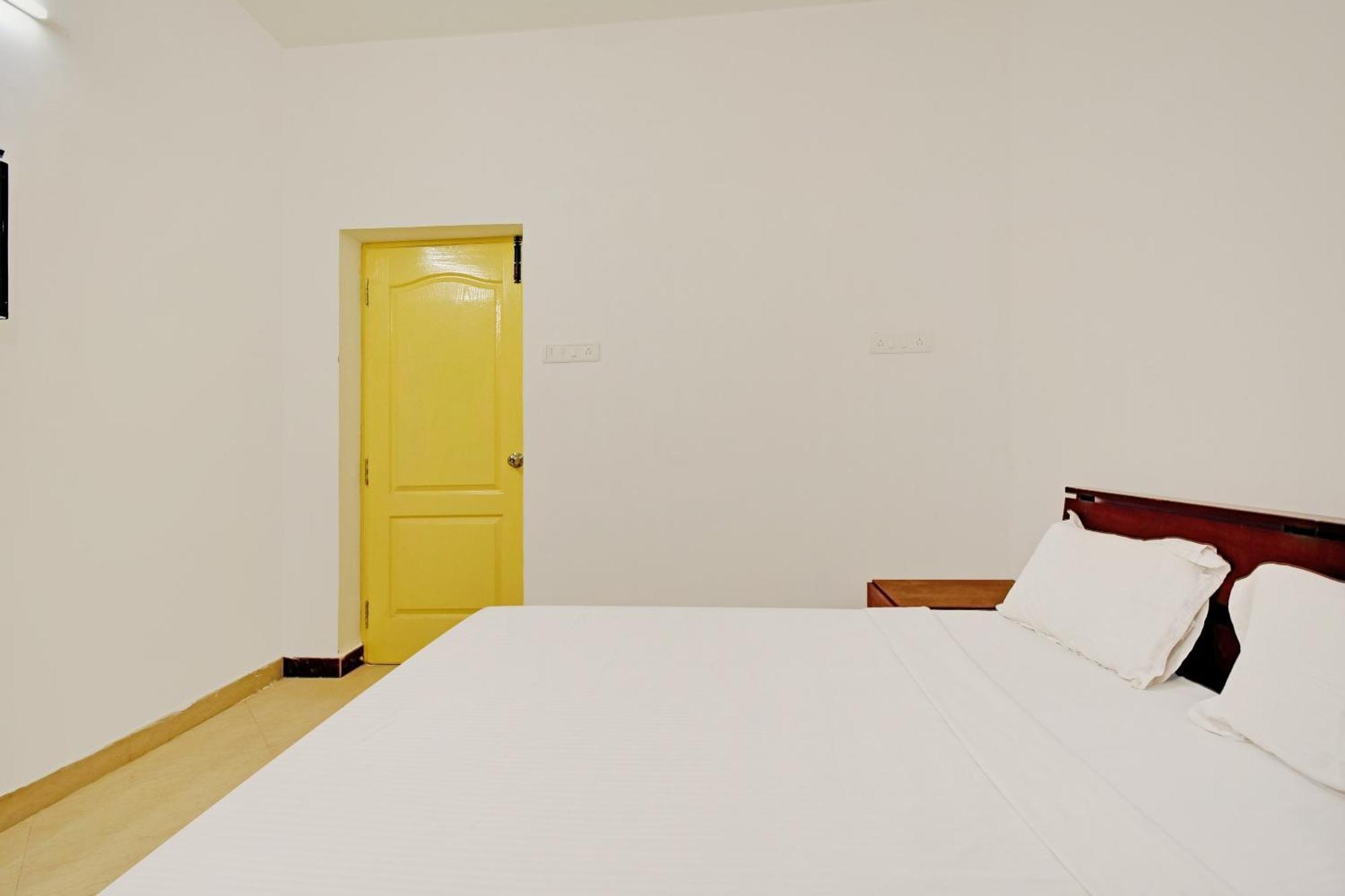 Hotel O Dakshin Villa Ecr Chennai Bagian luar foto