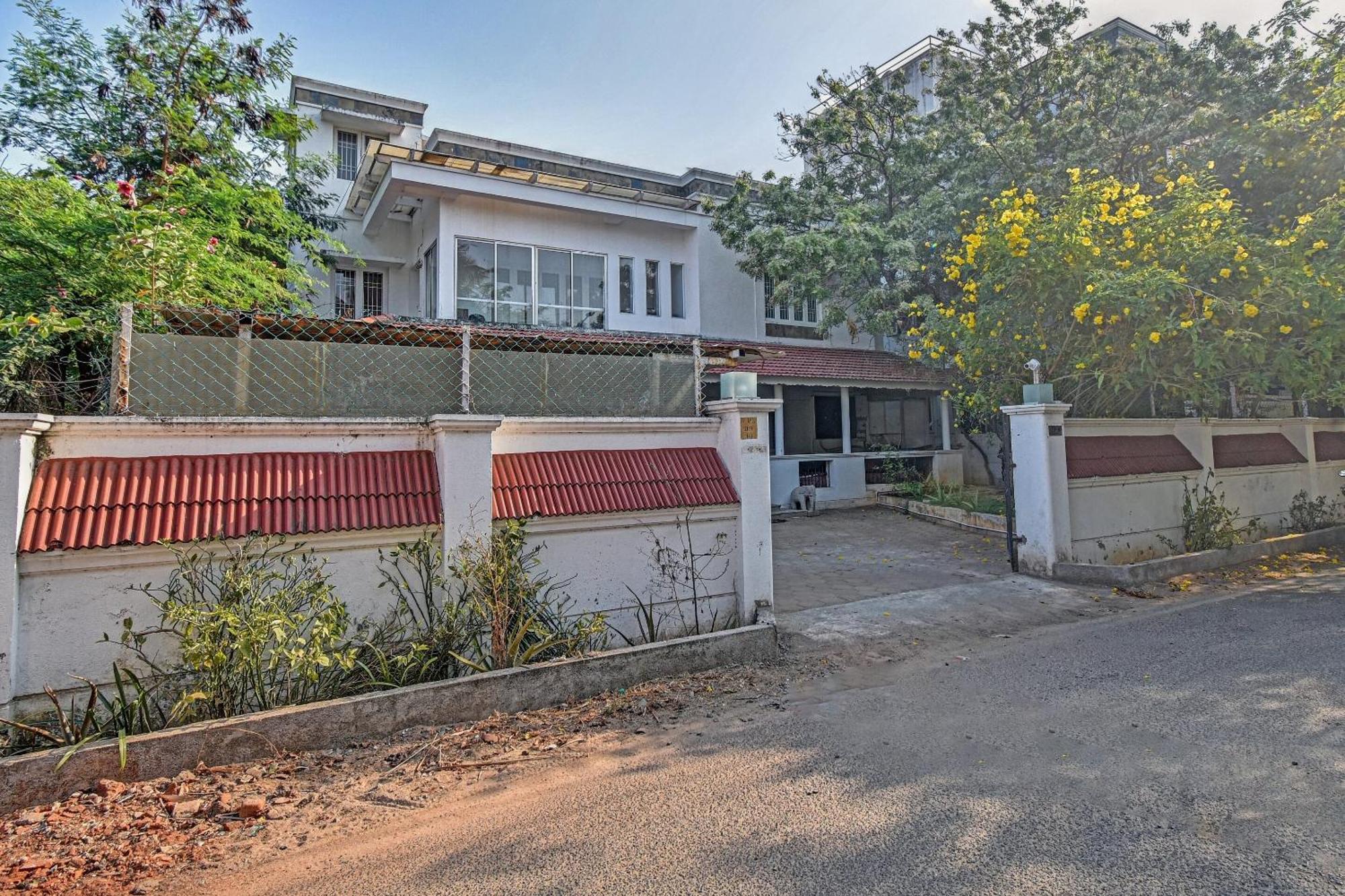 Hotel O Dakshin Villa Ecr Chennai Bagian luar foto